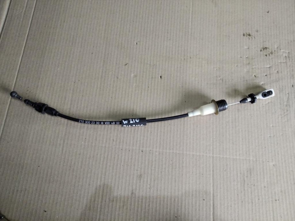 Трос газа MERCEDES-BENZ E-класс W210/S210 (1995 - 1999) фото 1 — Разборка Мерседес