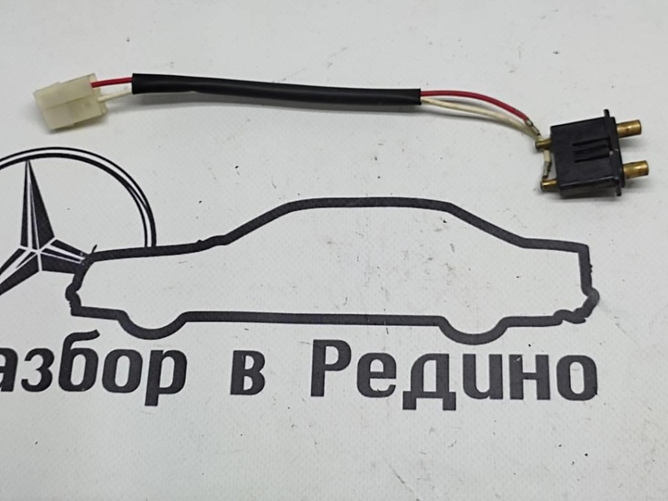 Концевик двери MERCEDES-BENZ Vito W638 (1996 - 2003) фото 1 — Разборка Мерседес