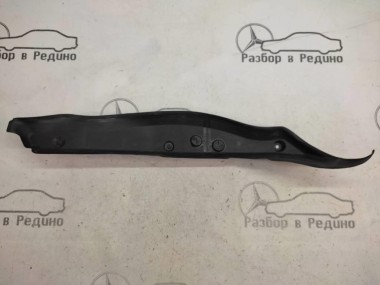 Пыльник крыла MERCEDES-BENZ C-класс W205/S205/C205/A205 (2014 - 2018) — Разборка Мерседес