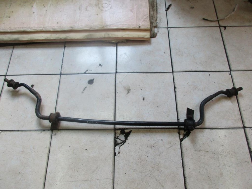 Стабилизатор передний MERCEDES-BENZ C-класс W202/S202 (1993 - 1997) фото 1 — Разборка Мерседес