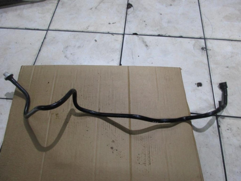 Трубка вакуумная MERCEDES-BENZ B-класс W246 (2011 - 2014) фото 1 — Разборка Мерседес