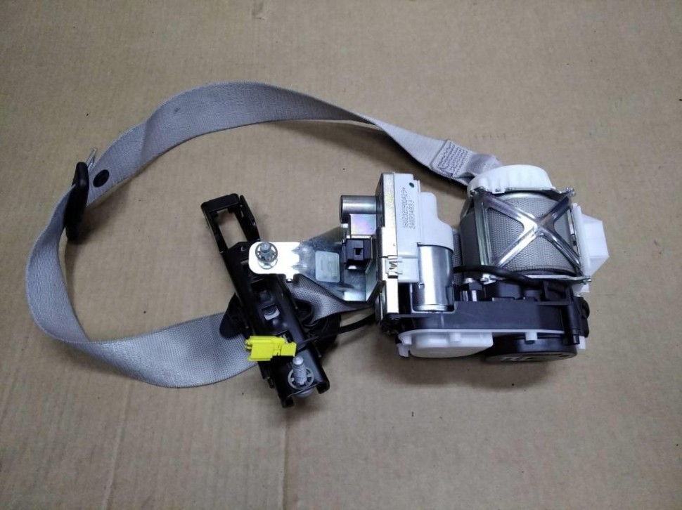 Ремень безопасности передний левый MERCEDES-BENZ GLE-класс AMG W166 (2015 - 2019) фото 1 — Разборка Мерседес