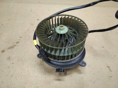 Моторчик печки MERCEDES-BENZ E-класс W124/S124/C124/A124 (1984 - 1997) — Разборка Мерседес