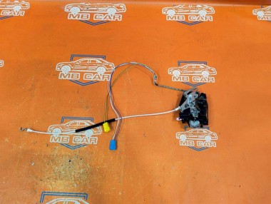 Замок двери передней левой MERCEDES-BENZ VANEO W414 (2001 - 2005) — Разборка Мерседес