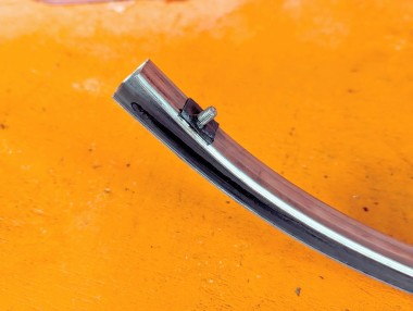 Шина скольжения сдвижной двери MERCEDES-BENZ V-класс W639 (2003 - 2014) &mdash; Разборка Мерседес