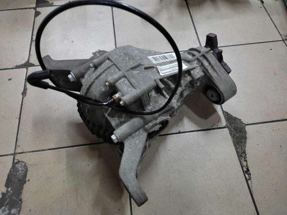 Редуктор задний MERCEDES-BENZ M-класс W164 (2005 - 2008) фото 1 — Разборка Мерседес