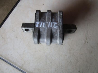 Опора КПП MERCEDES-BENZ E-класс W211/S211 (2002 - 2006) — Разборка Мерседес