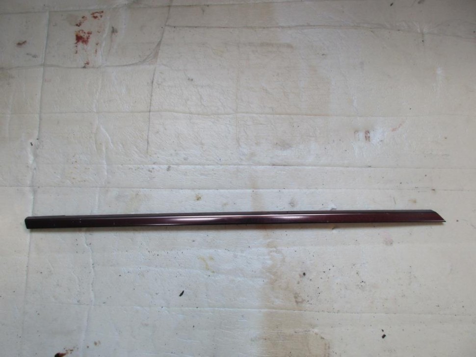 Молдинг заднего стекла MERCEDES-BENZ E-класс AMG W211/S211 (2002 - 2006) фото 1 — Разборка Мерседес