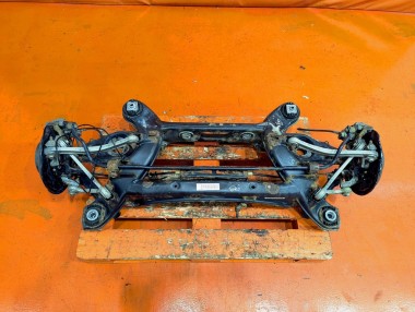 Подрамник задний MERCEDES-BENZ C-класс W204/S204 (2006 - 2011) — Разборка Мерседес