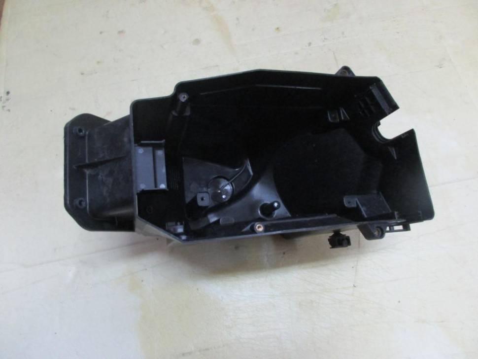 Корпус блока предохранителей MERCEDES-BENZ S-класс W221 (2005 - 2009) фото 1 — Разборка Мерседес