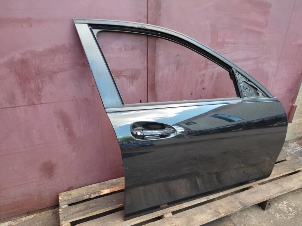 Дверь передняя правая MERCEDES-BENZ C-класс W204/S204 (2006 - 2011) фото 1 — Разборка Мерседес