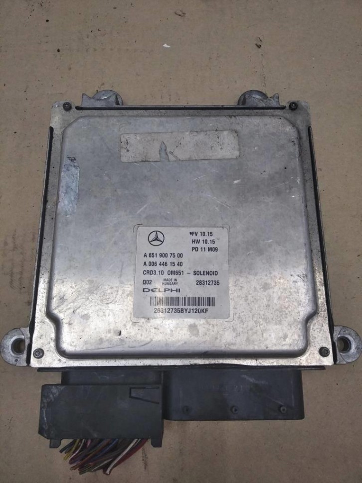 Блок управления двигателем MERCEDES-BENZ C-класс W204/S204/С204 рестайлинг (2011 - 2015) фото 1 — Разборка Мерседес