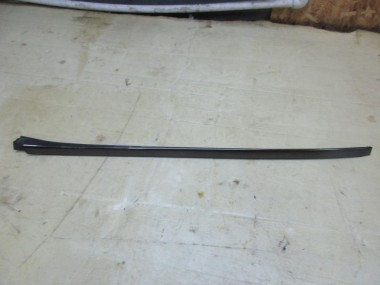 Молдинг лобового стекла MERCEDES-BENZ CLK-класс C209/W209 (2002 - 2005) — Разборка Мерседес