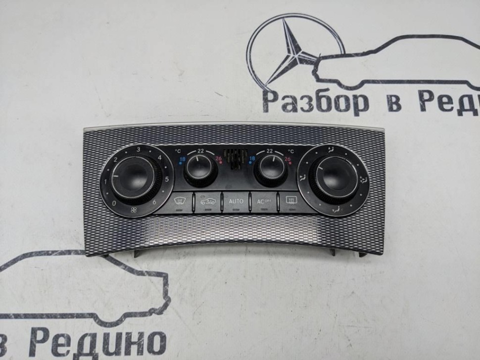 Панель управления климатом MERCEDES-BENZ CLK-класс C209/A209 (2002 - 2005) фото 1 — Разборка Мерседес