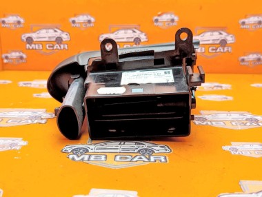 Воздуховод MERCEDES-BENZ C-класс W203/S203/CL203 (2000 - 2004) — Разборка Мерседес