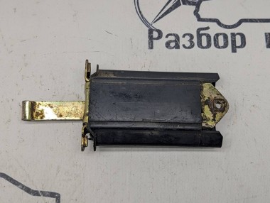 Ограничитель двери MERCEDES-BENZ W124 W124/S124/C124/A124 (1984 - 1993) — Разборка Мерседес