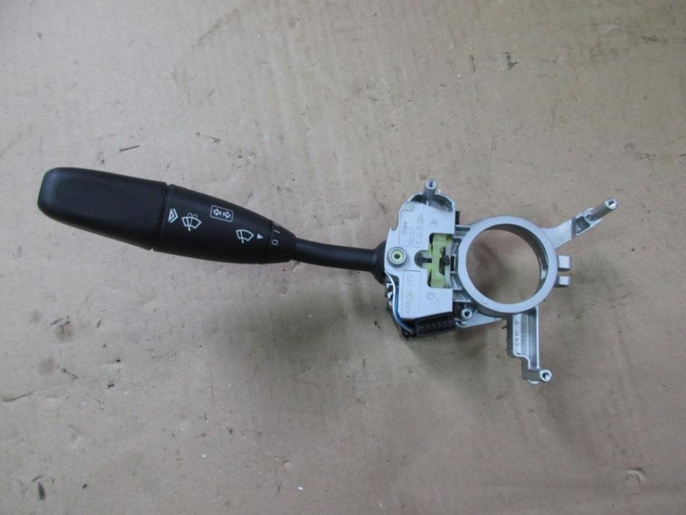 Переключатель подрулевой MERCEDES-BENZ Sprinter W906 (2006 - 2019) фото 1 — Разборка Мерседес