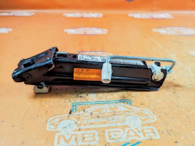 Домкрат MERCEDES-BENZ C-класс W203/S203/CL203 рестайлинг (2004 - 2008) — Разборка Мерседес