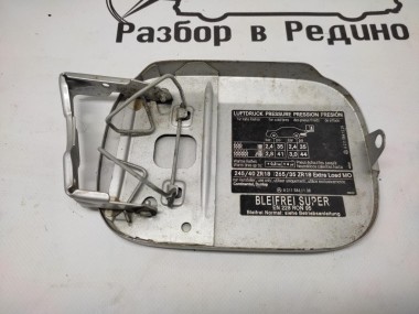 Лючок топливного бака MERCEDES-BENZ E-класс AMG W211/S211 (2002 - 2006) — Разборка Мерседес