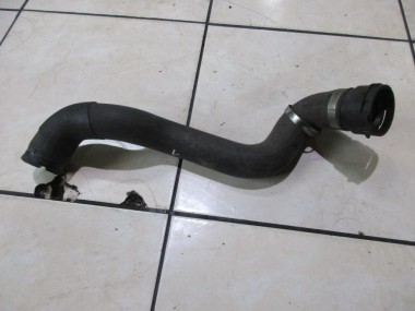 Патрубок радиатора MERCEDES-BENZ S-класс W220 рестайлинг (2002 - 2005) — Разборка Мерседес