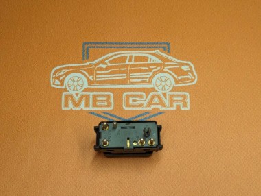 Кнопка стеклоподъемников MERCEDES-BENZ S-класс W140 (1991 - 1998) — Разборка Мерседес