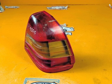 Фонарь задний правый MERCEDES-BENZ C-класс W202/S202 (1993 - 1997) &mdash; Разборка Мерседес