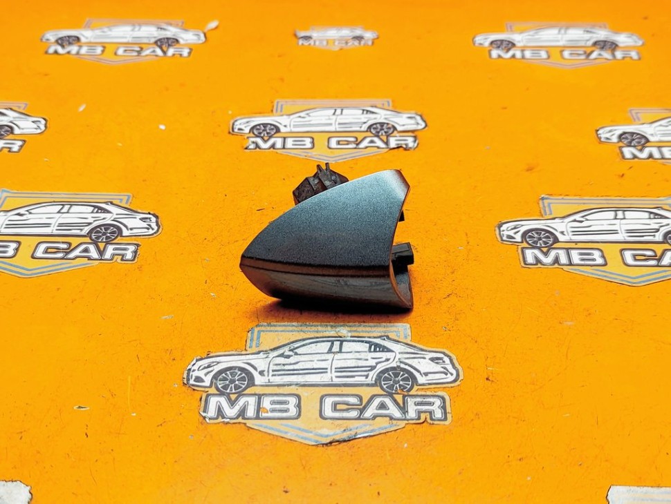Крышка ручки двери MERCEDES-BENZ C-класс W204/S204/С204 рестайлинг (2011 - 2015) фото 1 &mdash; Разборка Мерседес