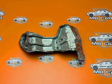 Кронштейн радиатора MERCEDES-BENZ C-класс AMG W205/S205/C205/A205 (2014 - 2018) — Разборка Мерседес