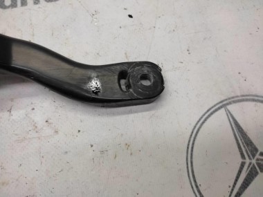 Поводок дворников MERCEDES-BENZ E-класс W211/S211 (2002 - 2006) — Разборка Мерседес