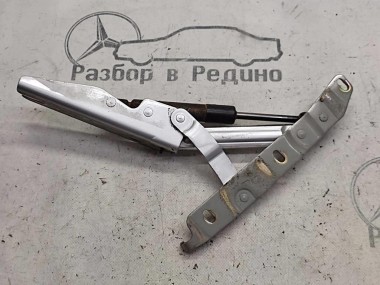 Петля крышки багажника MERCEDES-BENZ CLK-класс C208/A208 рестайлинг (1999 - 2003) — Разборка Мерседес