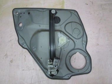 Стеклоподъемник задний правый MERCEDES-BENZ A-класс W169 рестайлинг (2008 - 2012) — Разборка Мерседес