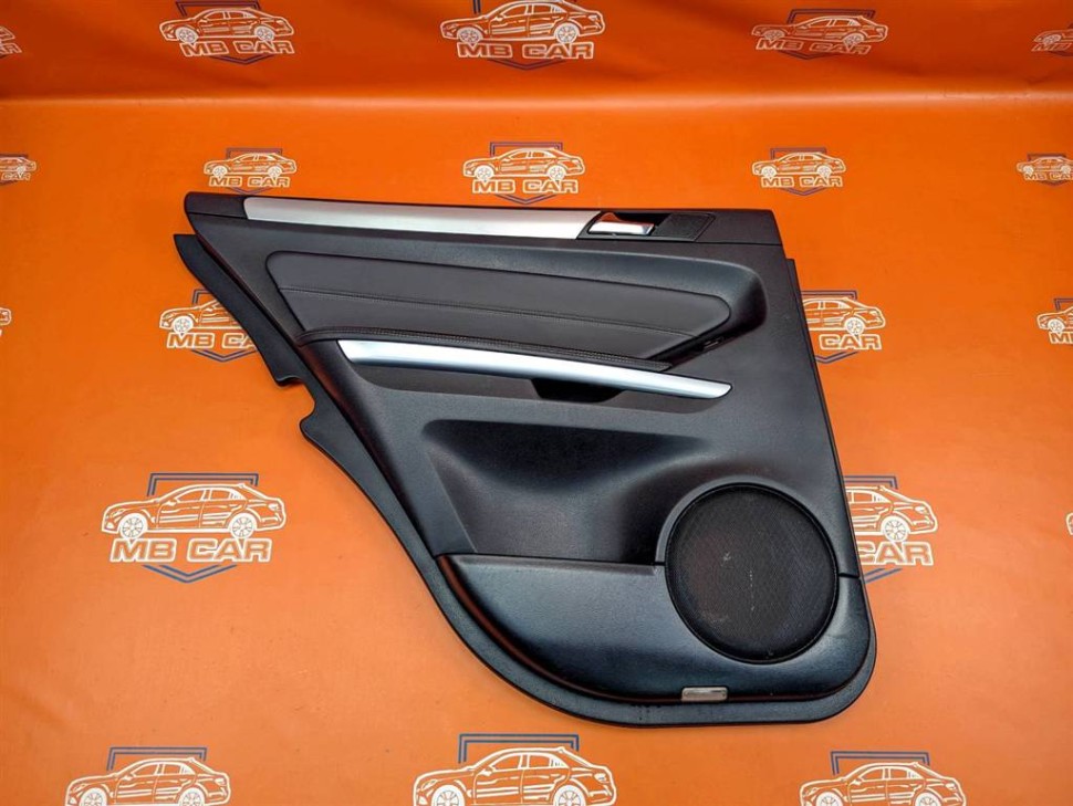 Карта двери задняя левая MERCEDES-BENZ M-класс W164 рестайлинг (2008 - 2011) фото 1 &mdash; Разборка Мерседес