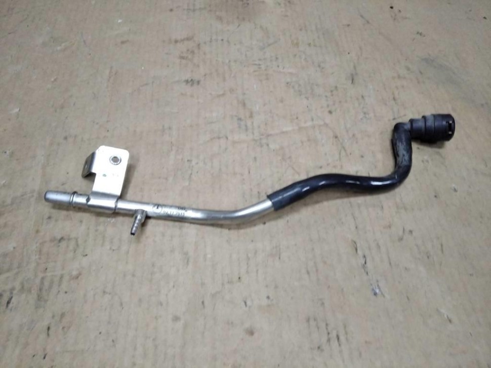 Трубка вакуумная MERCEDES-BENZ CLA-класс C117/X117 (2013 - 2016) фото 1 — Разборка Мерседес