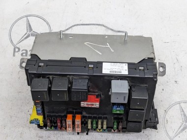 Блок предохранителей MERCEDES-BENZ S-класс W221 (2005 - 2009) — Разборка Мерседес