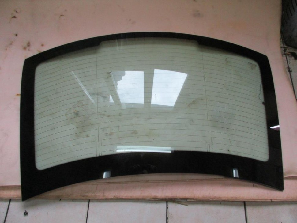 Стекло заднее MERCEDES-BENZ C-класс W204/S204 (2006 - 2011) фото 1 — Разборка Мерседес