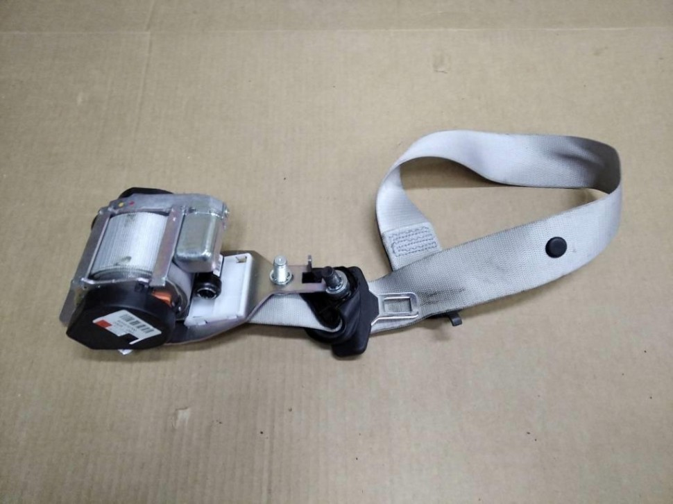 Ремень безопасности задний левый MERCEDES-BENZ GLE-класс AMG W166 (2015 - 2019) фото 1 — Разборка Мерседес