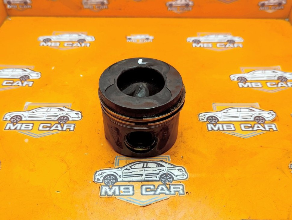 Поршень дизель MERCEDES-BENZ GLE-класс Coupe C292 (2015 - 2019) фото 1 &mdash; Разборка Мерседес