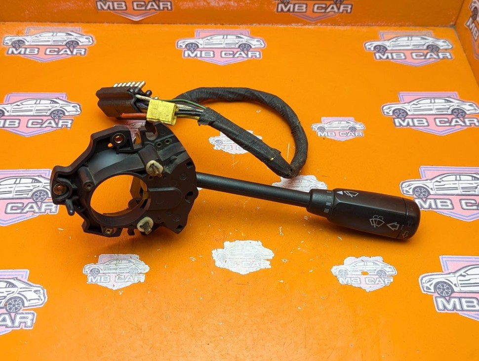 Переключатель подрулевой MERCEDES-BENZ E-класс W124/S124/C124/A124 (1984 - 1997) фото 1 &mdash; Разборка Мерседес