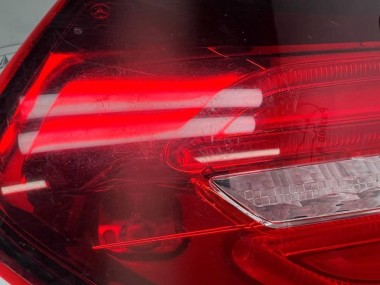 Фонарь крышки багажника MERCEDES-BENZ GLE-класс Coupe C292 (2015 - 2019) — Разборка Мерседес