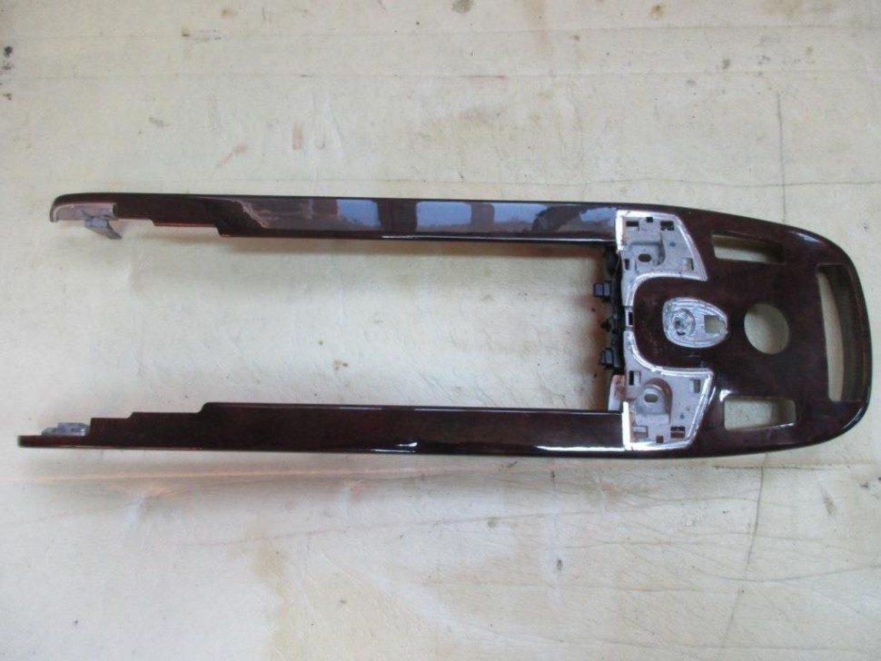 Рамка MERCEDES-BENZ S-класс W221 (2005 - 2009) фото 1 — Разборка Мерседес