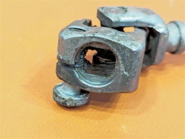 Кардан рулевого вала MERCEDES-BENZ M-класс W166 (2011 - 2015) — Разборка Мерседес