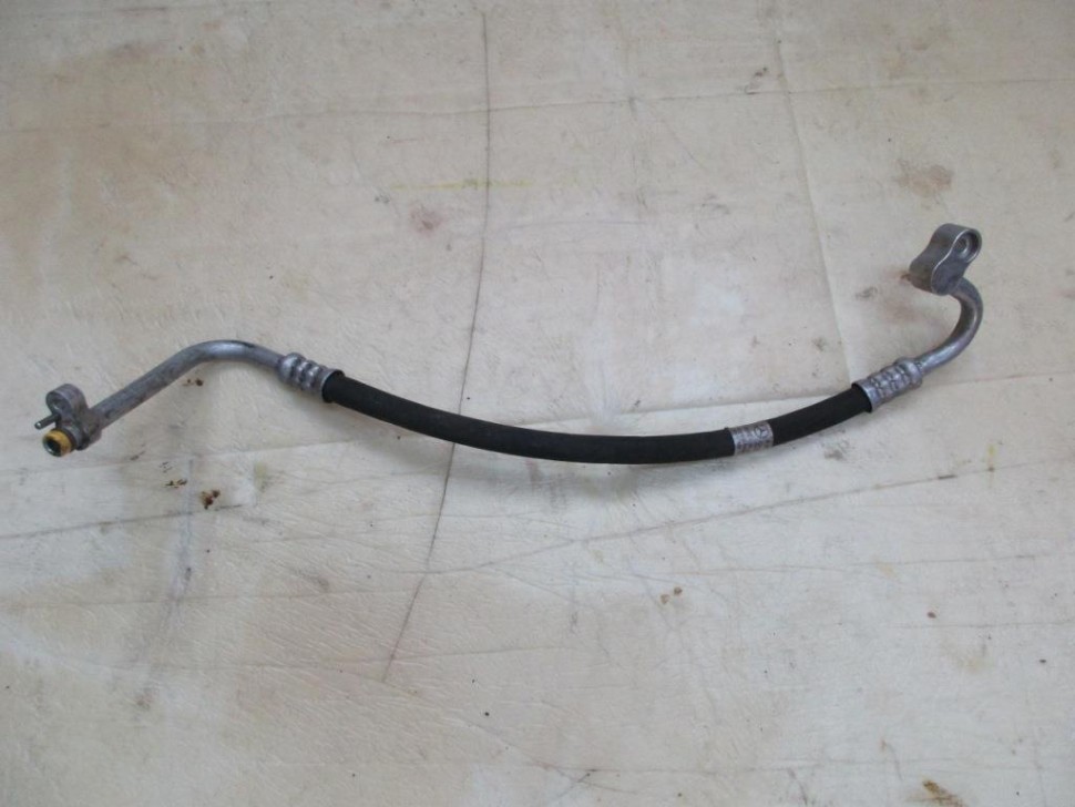Трубка кондиционера MERCEDES-BENZ C-класс W204/S204 (2006 - 2011) фото 1 — Разборка Мерседес