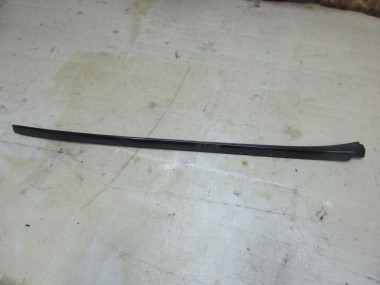 Молдинг лобового стекла MERCEDES-BENZ CLK-класс C209/W209 (2002 - 2005) — Разборка Мерседес