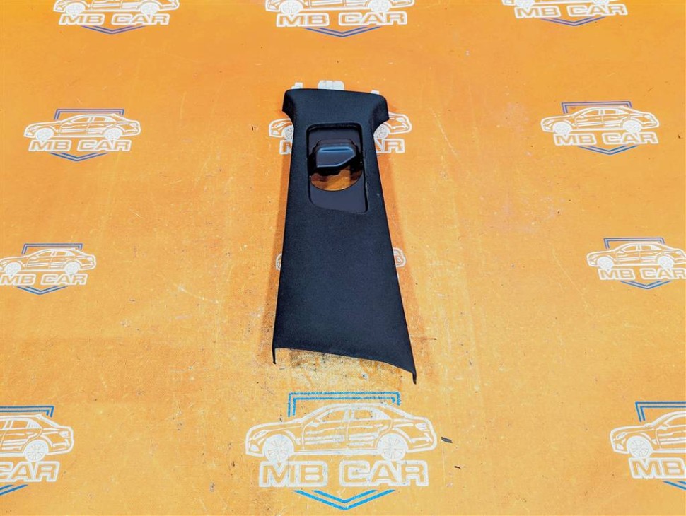 Накладка средней стойки MERCEDES-BENZ GLE-класс Coupe C292 (2015 - 2019) фото 1 — Разборка Мерседес
