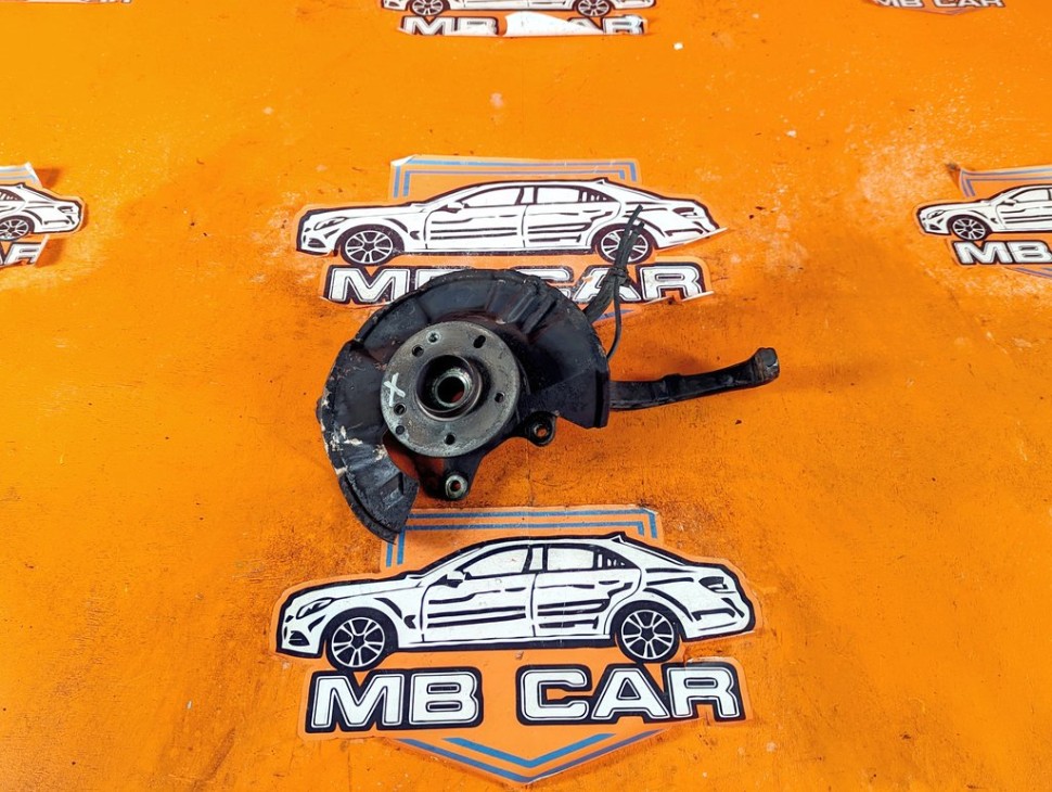 Кулак поворотный передний правый MERCEDES-BENZ E-класс W210/S210 рестайлинг (1999 - 2003) фото 1 &mdash; Разборка Мерседес