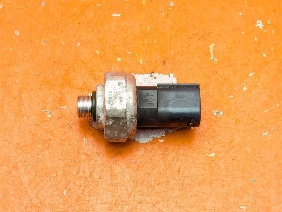 Датчик давления MERCEDES-BENZ CLS-класс C218/X218 (2010 - 2014) фото 1 &mdash; Разборка Мерседес