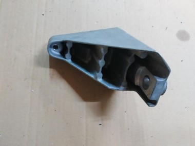 Кронштейн двигателя MERCEDES-BENZ V-класс W447 (2014 - 2025) — Разборка Мерседес