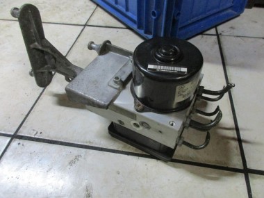 Блок ABS MERCEDES-BENZ CLK-класс C209/W209 (2002 - 2005) — Разборка Мерседес