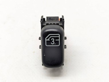 Кнопка стеклоподъемников MERCEDES-BENZ M-класс AMG W163 рестайлинг (2001 - 2005) — Разборка Мерседес