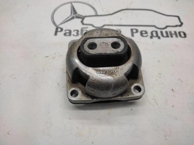 Опора КПП MERCEDES-BENZ M-класс AMG W164 (2006 - 2008) — Разборка Мерседес